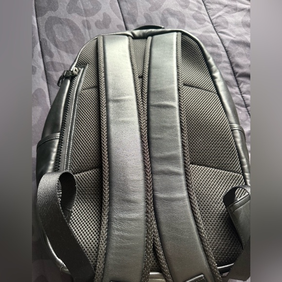 Coach backpack - Picture 3 of 4